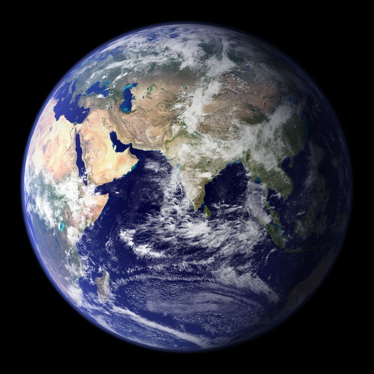 earth-11008_1920.jpg